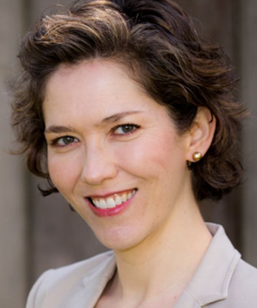 Dr. Vivian Schiedler, opthalmologist and oculoplastic surgeon